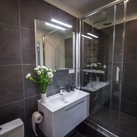 Apartment Dream - Trendy City Center Near University *